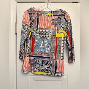 J McLaughlin shirt NWOT size medium.